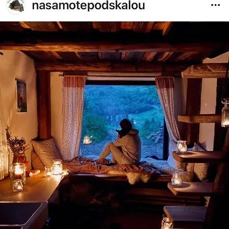 شاليه Na Samote Pod Skalou - Digitalny Detox Velicna